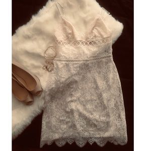 Dress 🔴 SOLD 🔴